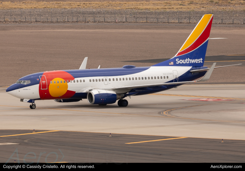 Photo of N230WN - Southwest Airlines Boeing 737-700 at PHX on AeroXplorer Aviation Database