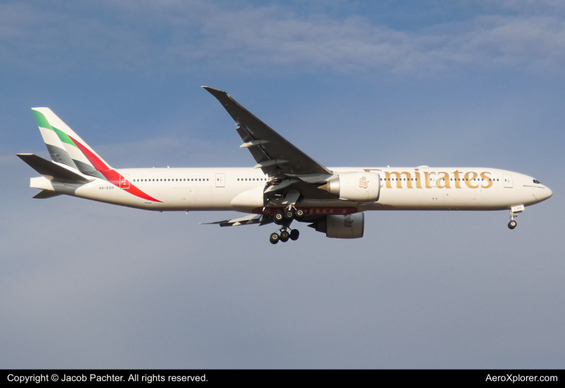 Photo of A6-EQH - Emirates Boeing 777-300ER at IAD on AeroXplorer Aviation Database