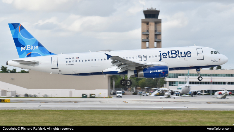 Photo of N534JB - JetBlue Airways Airbus A320 at FLL on AeroXplorer Aviation Database