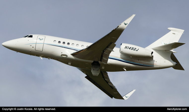 Photo of N1492J - PRIVATE Dassault Falcon 2000LX at KTPA on AeroXplorer Aviation Database