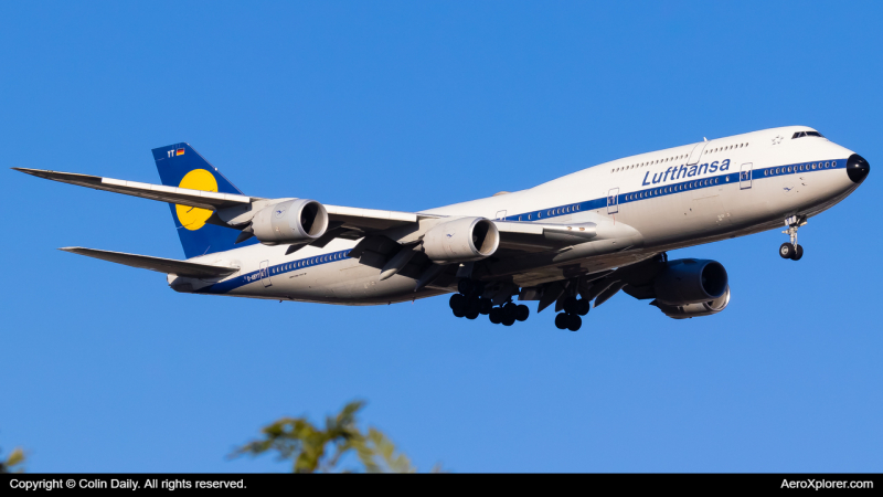 Photo of D-ABYT - Lufthansa Boeing 747-8i at IAD on AeroXplorer Aviation Database