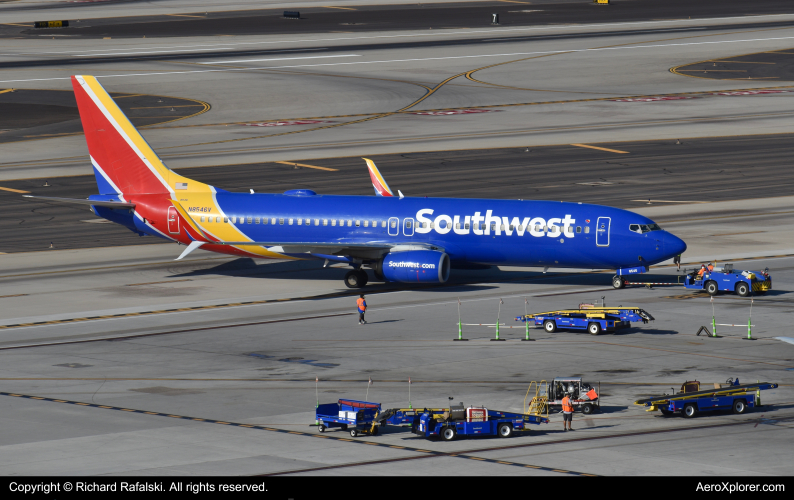 Photo of N8546V - Southwest Airlines Boeing 737-800 at PHX on AeroXplorer Aviation Database