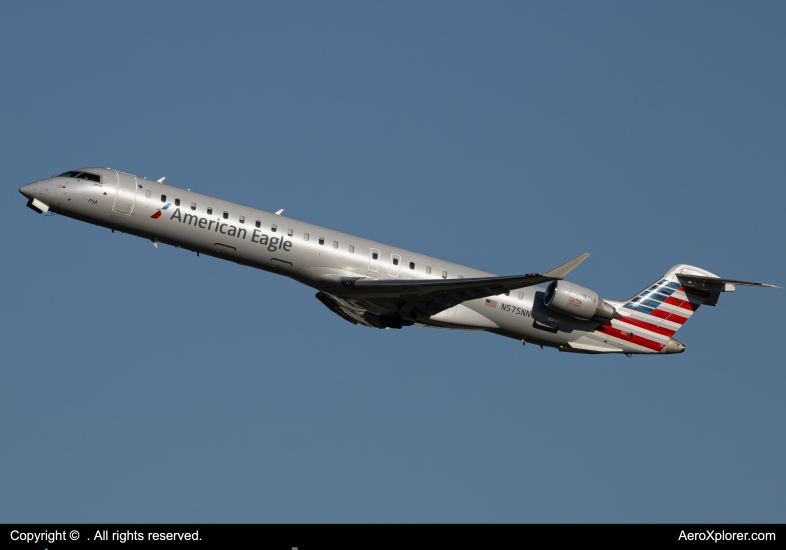 Photo of N575NN - American Eagle Mitsubishi CRJ-900 at CLT on AeroXplorer Aviation Database