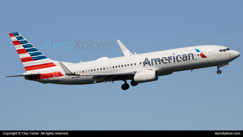 Photo of N973NN - American Airlines Boeing 737-800 at DCA on AeroXplorer Aviation Database