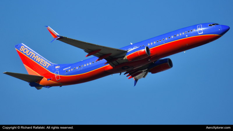 Photo of N8623F - Southwest Airlines Boeing 737-800 at MCO on AeroXplorer Aviation Database