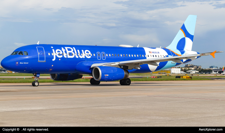 Photo of N520JB - JetBlue Airways Airbus A320 at TPA on AeroXplorer Aviation Database