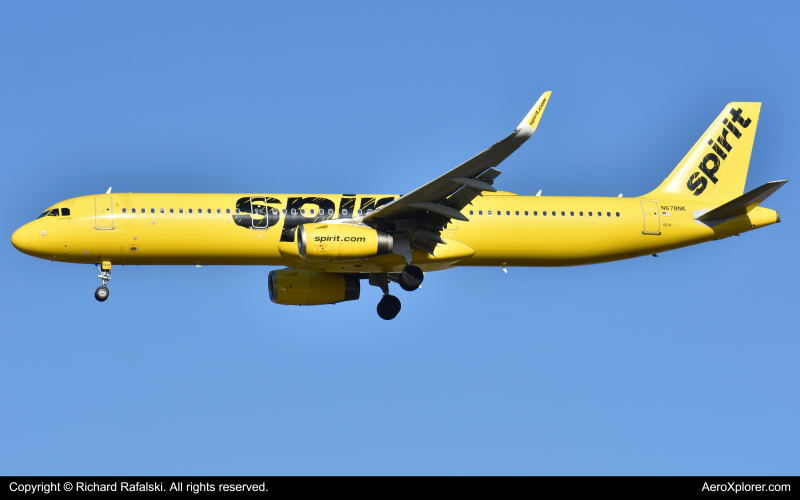 Photo of N678NK - Spirit Airlines Airbus A321-200 at MCO on AeroXplorer Aviation Database