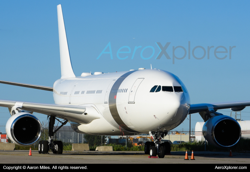 Photo of A7-HHM - Qatar Amiri Flight Airbus A330-200 at YYZ on AeroXplorer Aviation Database