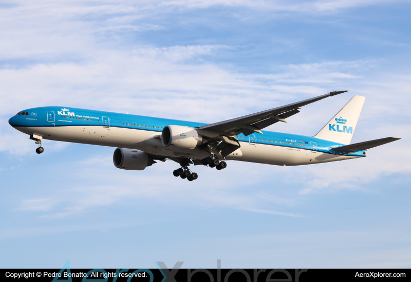 Photo of PH-BVP - KLM Boeing 777-300ER at GRU on AeroXplorer Aviation Database