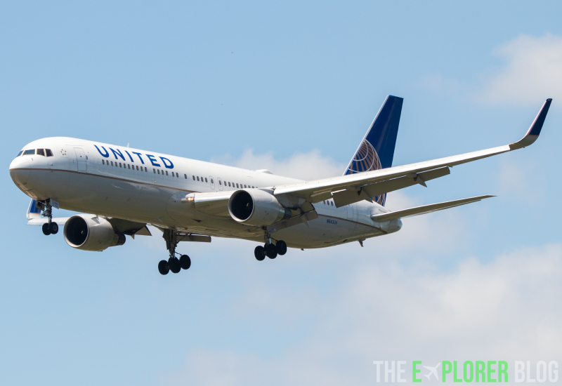 Photo of N643UA - United Airlines Boeing 767-300ER at IAH on AeroXplorer Aviation Database