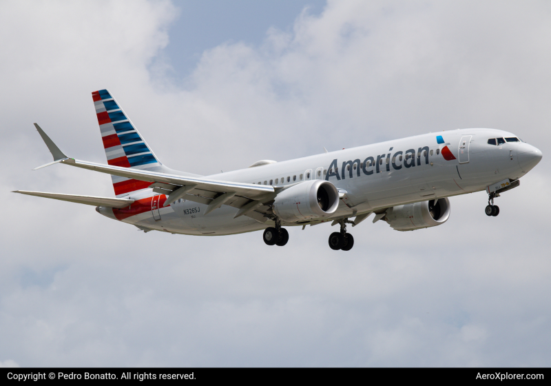 Photo of N326SJ - American Airlines Boeing 737 MAX 8 at MIA on AeroXplorer Aviation Database