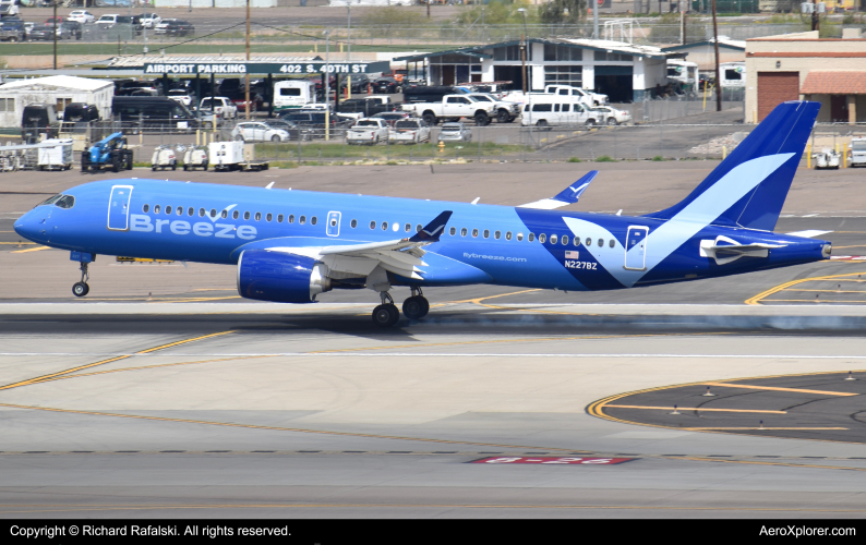 Photo of N227BZ - Breeze Airways Airbus A220-300 at PHX on AeroXplorer Aviation Database