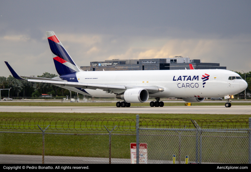Photo of CC-CXK - LATAM Cargo Boeing 767-300F at MIA on AeroXplorer Aviation Database