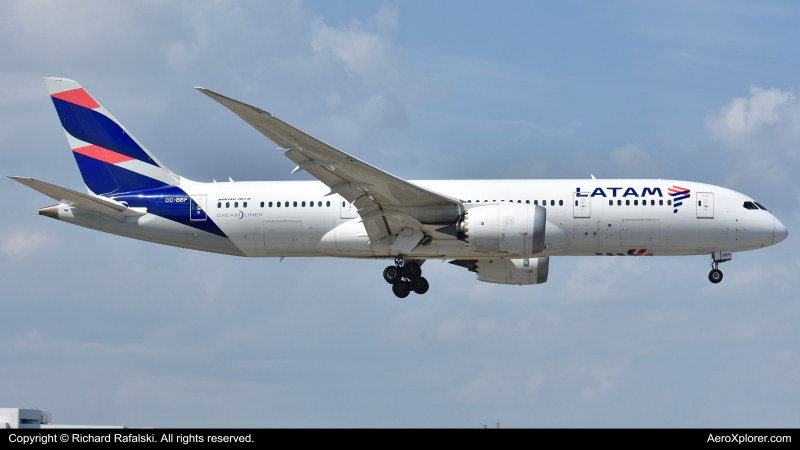 Photo of CC-BBF - LATAM Boeing 787-8 at MIA on AeroXplorer Aviation Database