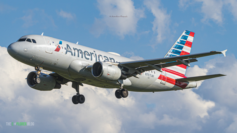 Photo of N757UW - American Airlines Airbus A319 at yyz on AeroXplorer Aviation Database