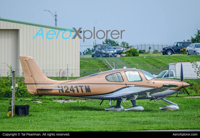 Photo of N241TM - PRIVATE Cirrus SR-22 at GAI on AeroXplorer Aviation Database
