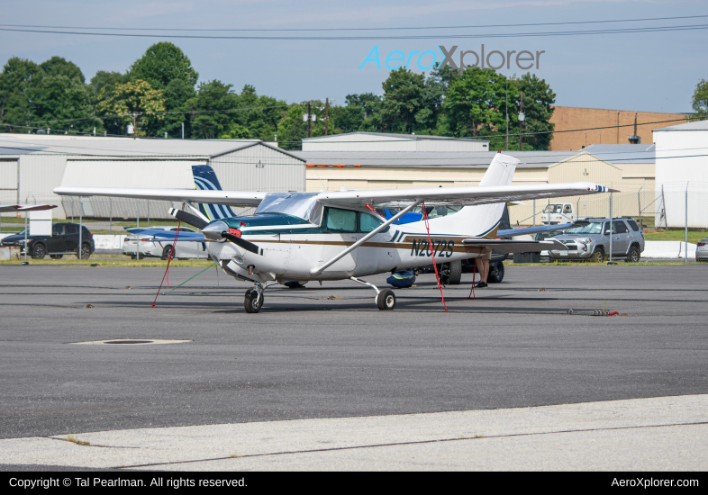 Photo of N2072S - PRIVATE Cessna 182 Skylane at GAI on AeroXplorer Aviation Database