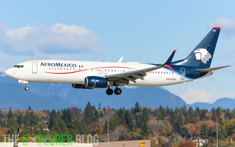 Photo of N957AM - Aeromexico Boeing 737-800 at YVR on AeroXplorer Aviation Database