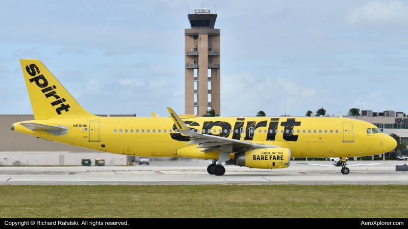 Photo of N691NK - Spirit Airlines Airbus A320 at FLL on AeroXplorer Aviation Database