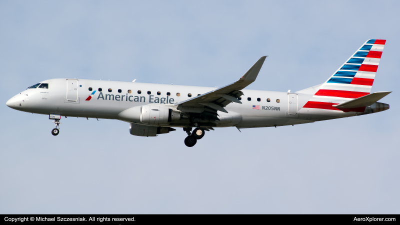 Photo of N205NN - American Eagle Embraer E175 at ORD on AeroXplorer Aviation Database