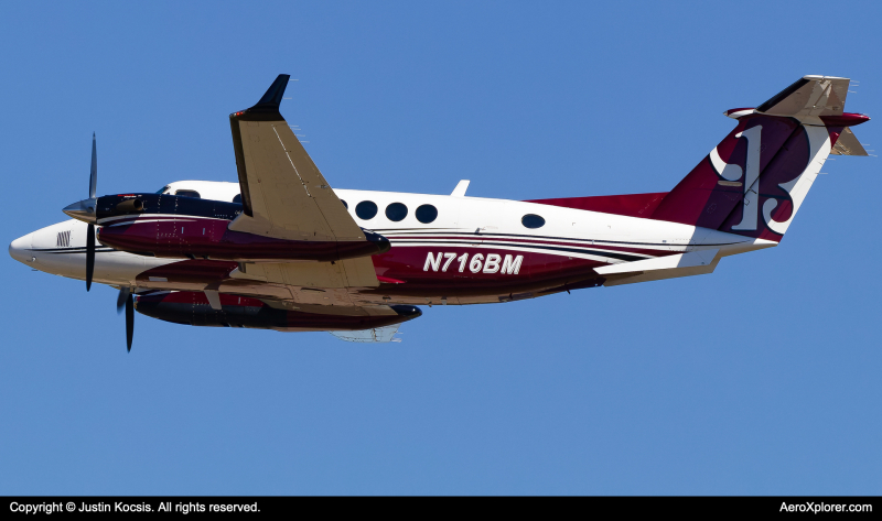 Photo of N716BM - PRIVATE Beechcraft King Air 350 at KTPA on AeroXplorer Aviation Database
