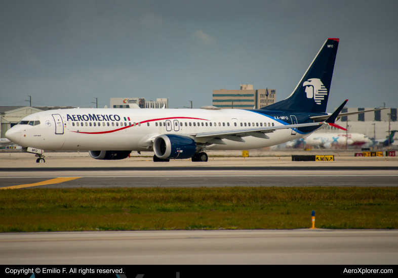 Photo of XA-MFO - Aeromexico Boeing 737 MAX 9 at MIA on AeroXplorer Aviation Database