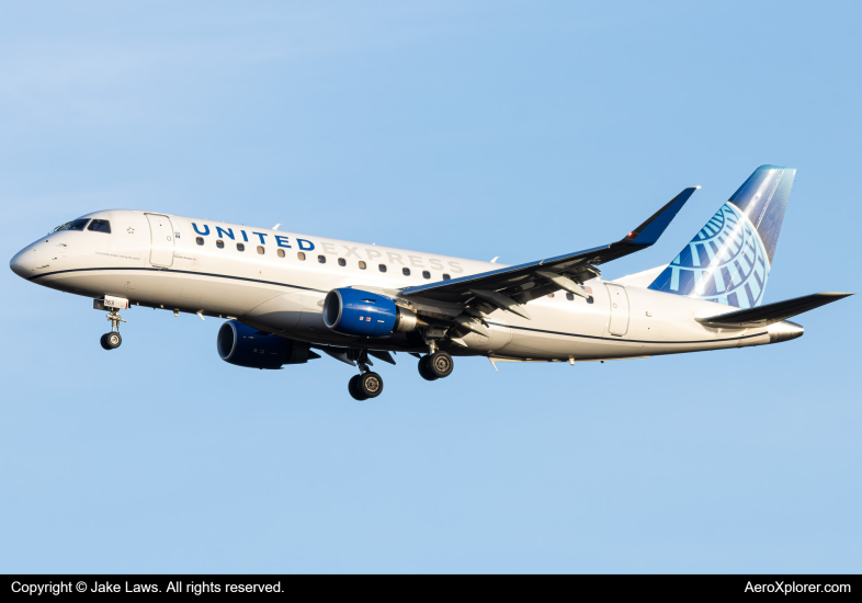 Photo of N763YX - United Express Embraer E175 at IAD on AeroXplorer Aviation Database