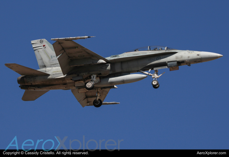 Photo of 188924 - Royal Canadian Air Force McDonnell Douglas F/A-18A/B Hornet at DMA on AeroXplorer Aviation Database