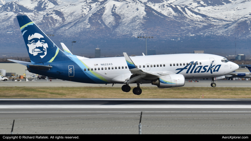Photo of N622AS - Alaska Airlines Boeing 737-700 at ANC on AeroXplorer Aviation Database