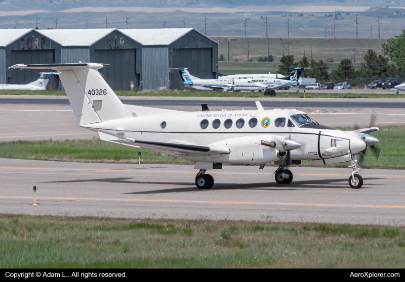 Photo of 94-00326 - USA - United States Army Beechcraft C-12 at BIL on AeroXplorer Aviation Database