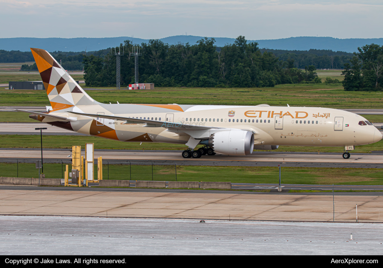 Photo of A6-PFC - Abu Dhabi Amiri Flight Boeing 787-8 at IAD on AeroXplorer Aviation Database