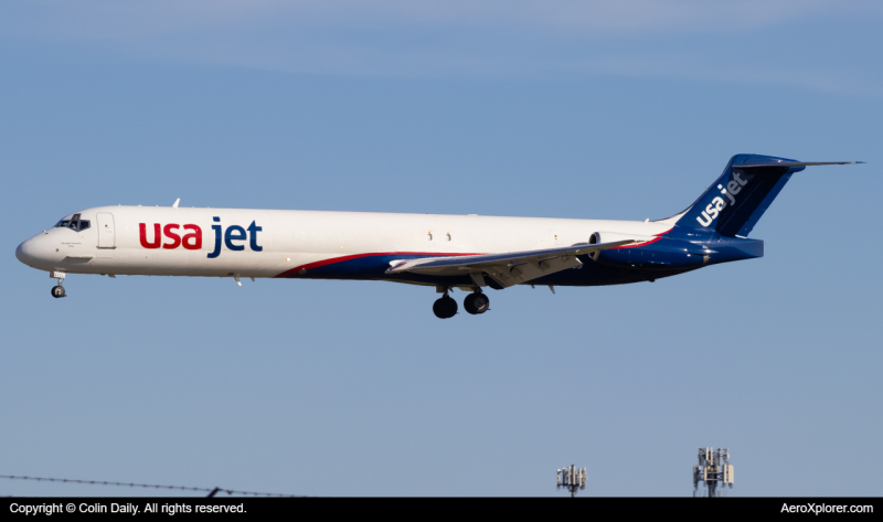 Photo of N832US - USA Jet Airlines McDonnell Douglas MD-88 at GSO on AeroXplorer Aviation Database