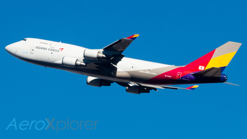 Photo of HL7423 - Asiana Airlines Cargo Boeing 747-400F at DFW on AeroXplorer Aviation Database
