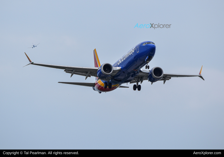 Photo of N8827Q - Southwest Airlines Boeing 737 MAX 8 at BWI on AeroXplorer Aviation Database