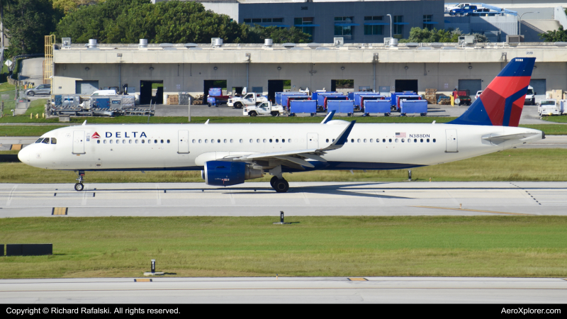 Photo of N388DN - Delta Airlines Airbus A321-200 at FLL on AeroXplorer Aviation Database