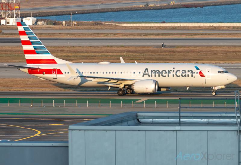 Photo of N318SF - American Airlines Boeing 737 MAX 8 at SFO on AeroXplorer Aviation Database