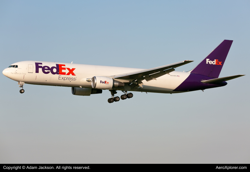 Photo of N141FE - FedEx Boeing 767-300F at BWI on AeroXplorer Aviation Database