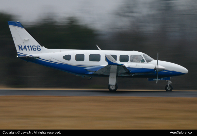 Photo of N41166 - PRIVATE Piper 31 Navajo at RMN on AeroXplorer Aviation Database