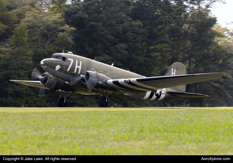 Photo of N99FS - PRIVATE Douglas C-47 Skytrain/Dakota at 42VA on AeroXplorer Aviation Database