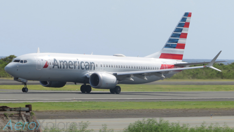 Photo of N323SG - American Airlines Boeing 737 MAX 8 at STT on AeroXplorer Aviation Database