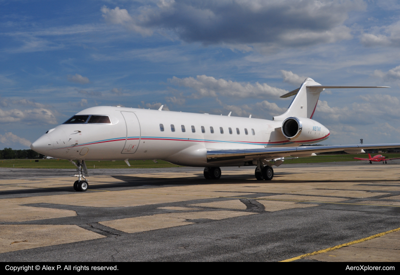 Photo of N97AK - PRIVATE Bombardier Global 5000 at KFDK on AeroXplorer Aviation Database