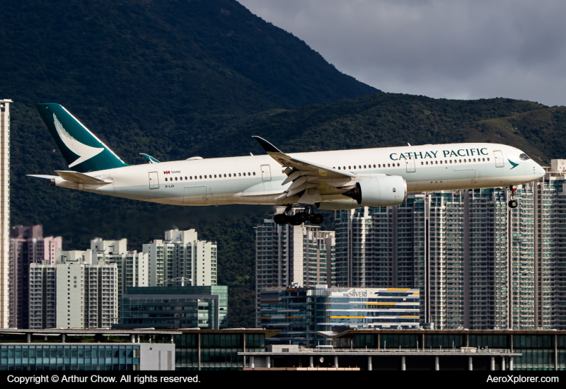 Photo of B-LRI - Cathay Pacific Airbus A350-900 at HKG on AeroXplorer Aviation Database