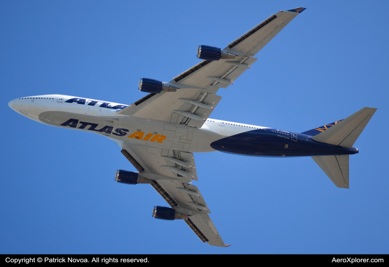 Photo of N322SG - Atlas Air Boeing 747-400 at DAB on AeroXplorer Aviation Database