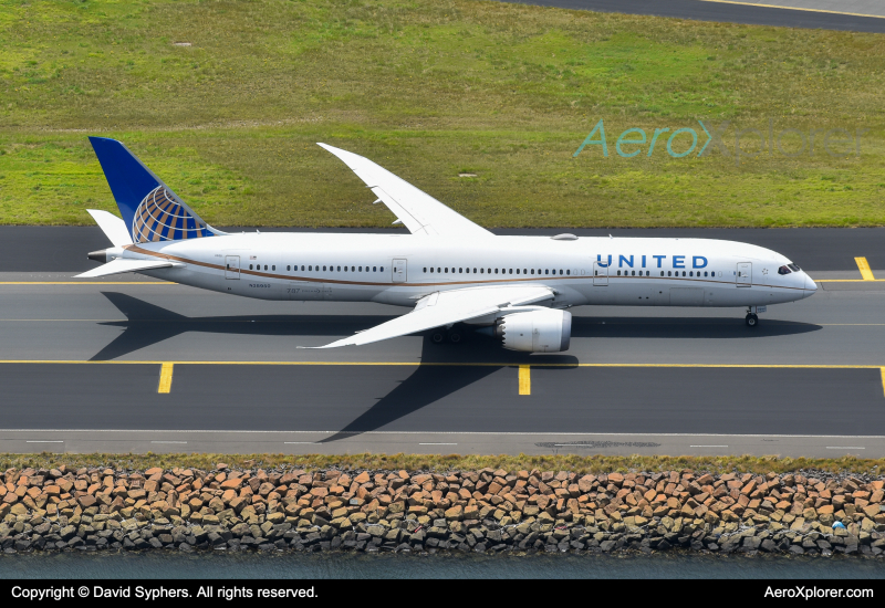 Photo of N38950 - United Airlines Boeing 787-9 at SYD on AeroXplorer Aviation Database