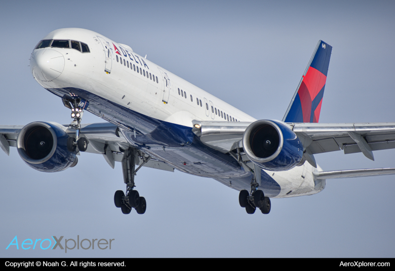 Photo of N64DL - Delta Airlines Boeing 757-200 at YYZ on AeroXplorer Aviation Database