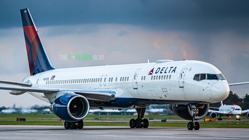 Photo of N655DL - Delta Airlines Boeing 757-200 at IAD on AeroXplorer Aviation Database