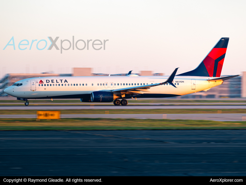Photo of N831DN - Delta Airlines Boeing 737-900 at KCVG on AeroXplorer Aviation Database