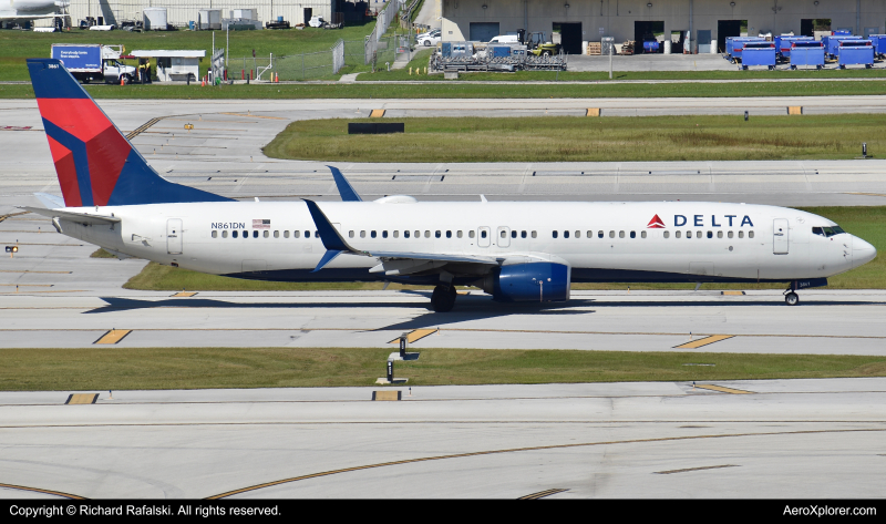 Photo of N861DN - Delta Airlines Boeing 737-900ER at FLL on AeroXplorer Aviation Database