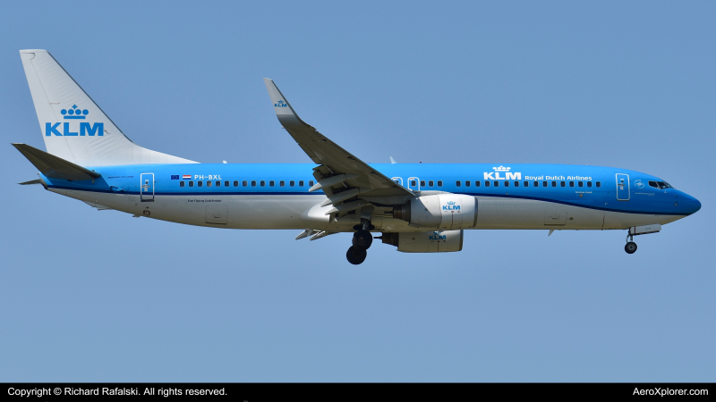 Photo of PH-BXL - KLM Boeing 737-800 at LHR on AeroXplorer Aviation Database
