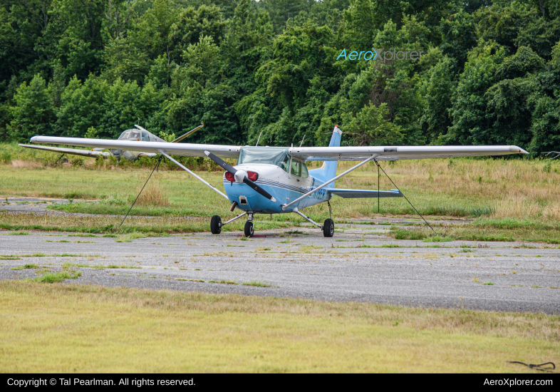 Photo of N78ER - PRIVATE Cessna 172 at W00 on AeroXplorer Aviation Database